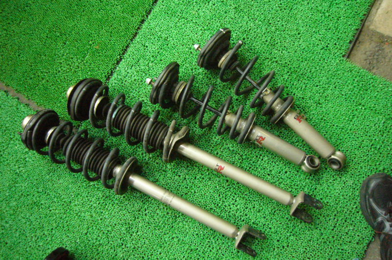 R33 純正サスペンション