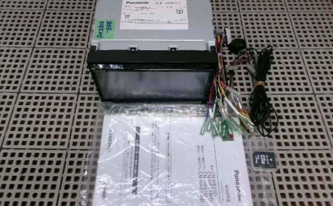 Panasonic Strada CN-HA01D 7V型ﾜｲﾄﾞAV一体型ﾒﾓﾘｰﾅﾋﾞｹﾞｰｼｮﾝ アップ